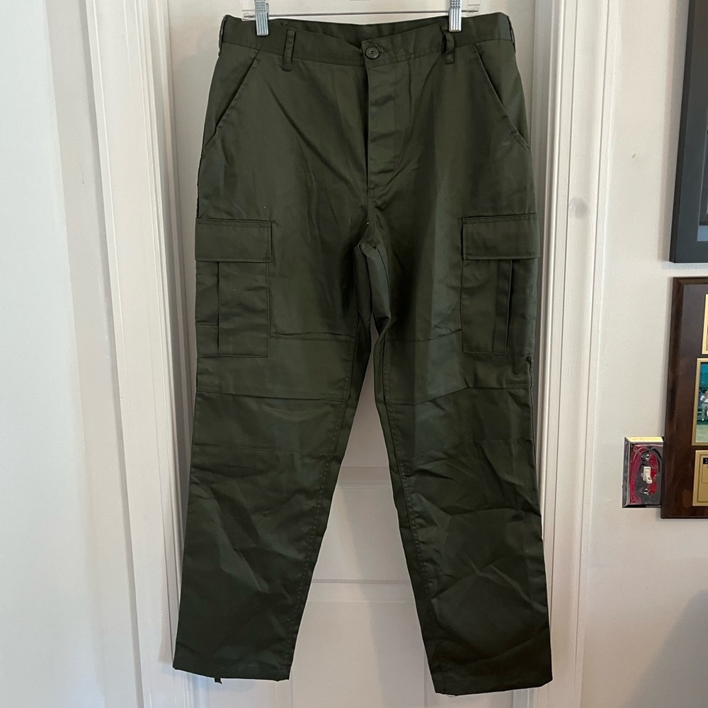 Urban Outfitters Military Cargo Fatigues NWT Adjustable Waist Sz 34